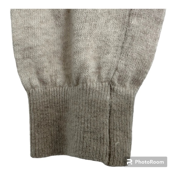 Zara sweater. Medium. - Picture 3 of 8